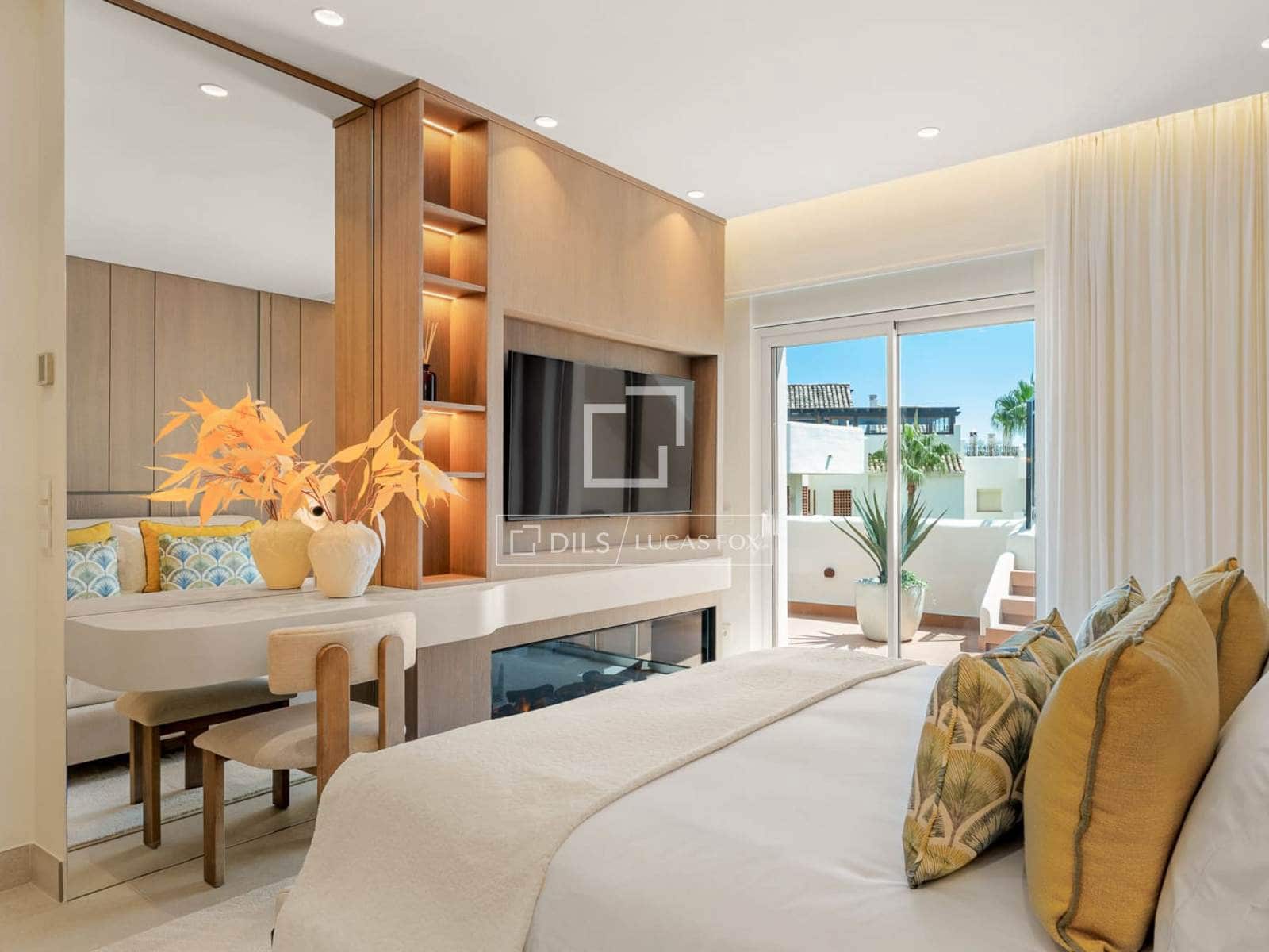 3 soveværelse Penthouse til salg i Estepona med swimmingpool garage - € 2.695.000 (Ref: 10082179)