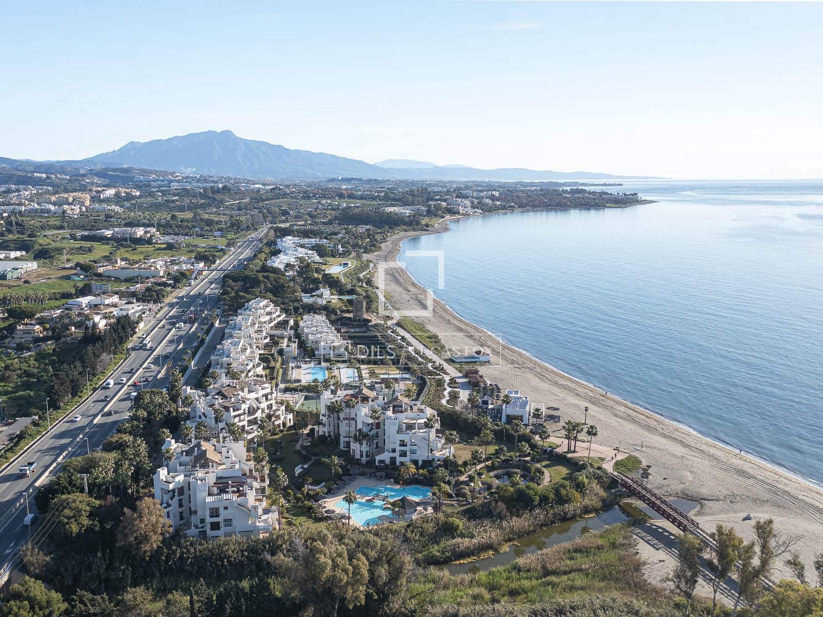 3 soveværelse Penthouse til salg i Estepona med swimmingpool garage - € 2.695.000 (Ref: 10082179)
