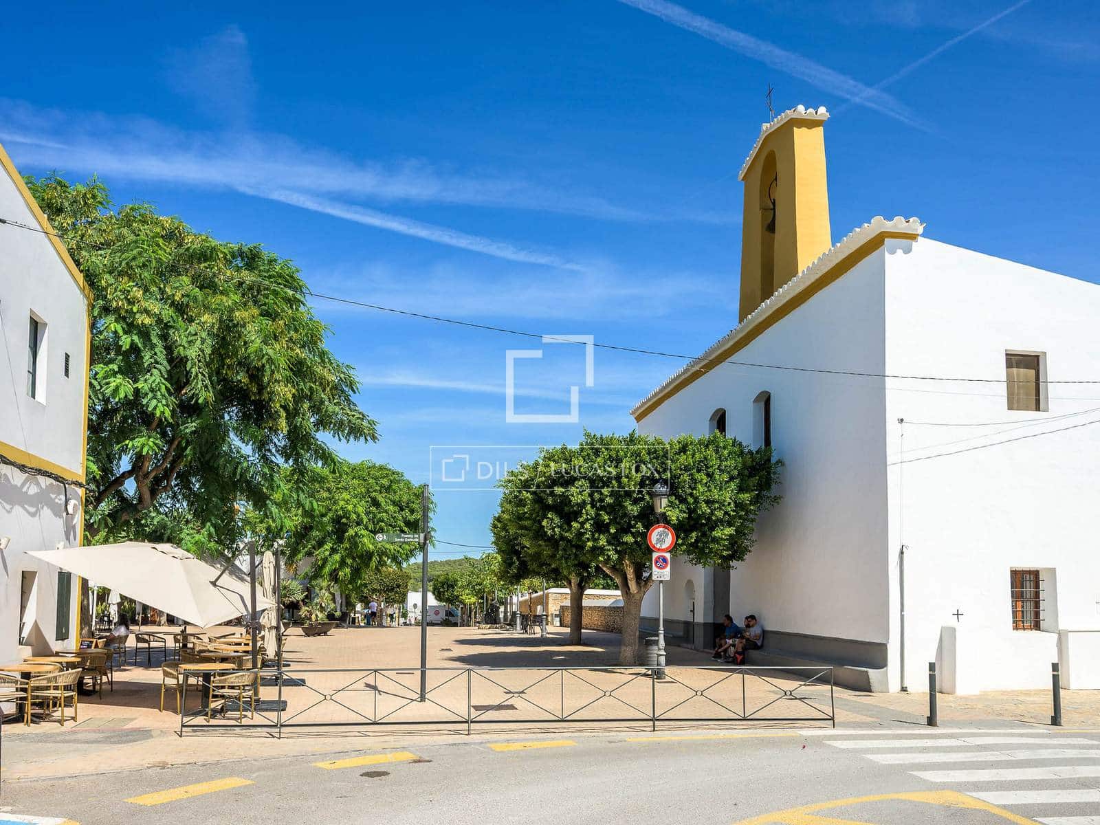 3 quarto Apartamento para venda em Santa Gertrudis de Fruitera - 1 240 000 € (Ref: 10085011)