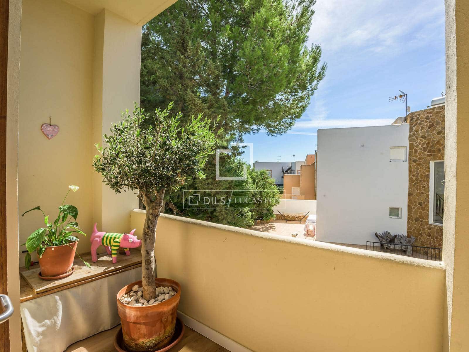 3 quarto Apartamento para venda em Santa Gertrudis de Fruitera - 1 240 000 € (Ref: 10085011)