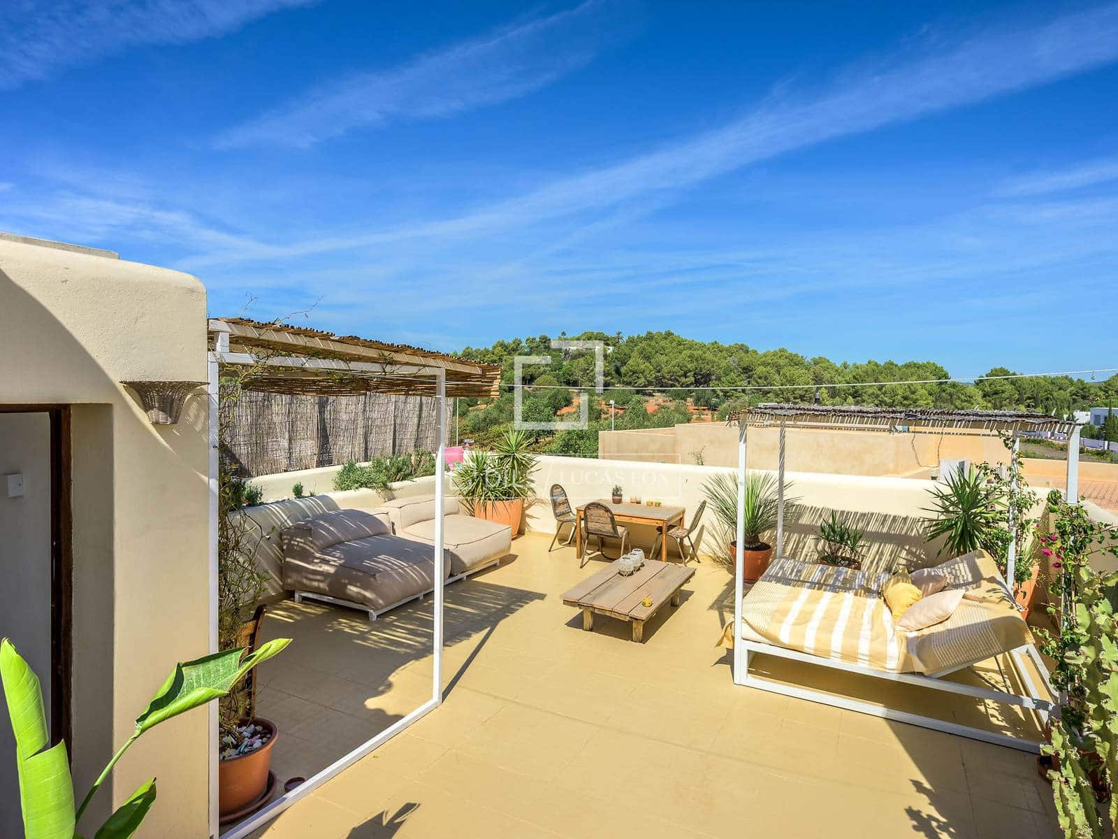 3 quarto Apartamento para venda em Santa Gertrudis de Fruitera - 1 240 000 € (Ref: 10085011)
