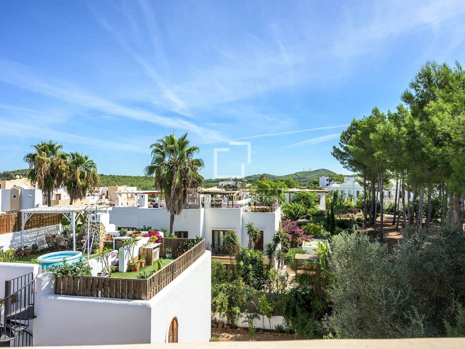 3 quarto Apartamento para venda em Santa Gertrudis de Fruitera - 1 240 000 € (Ref: 10085011)