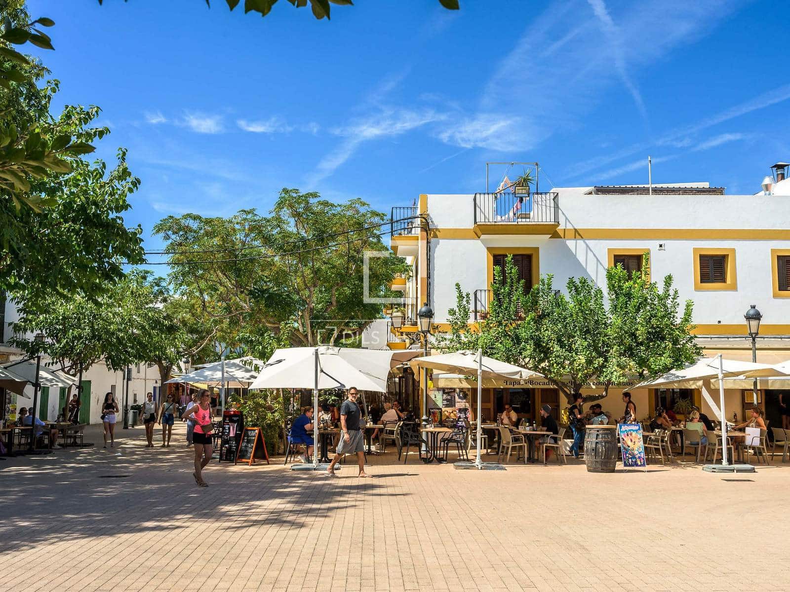 3 quarto Apartamento para venda em Santa Gertrudis de Fruitera - 1 240 000 € (Ref: 10085011)