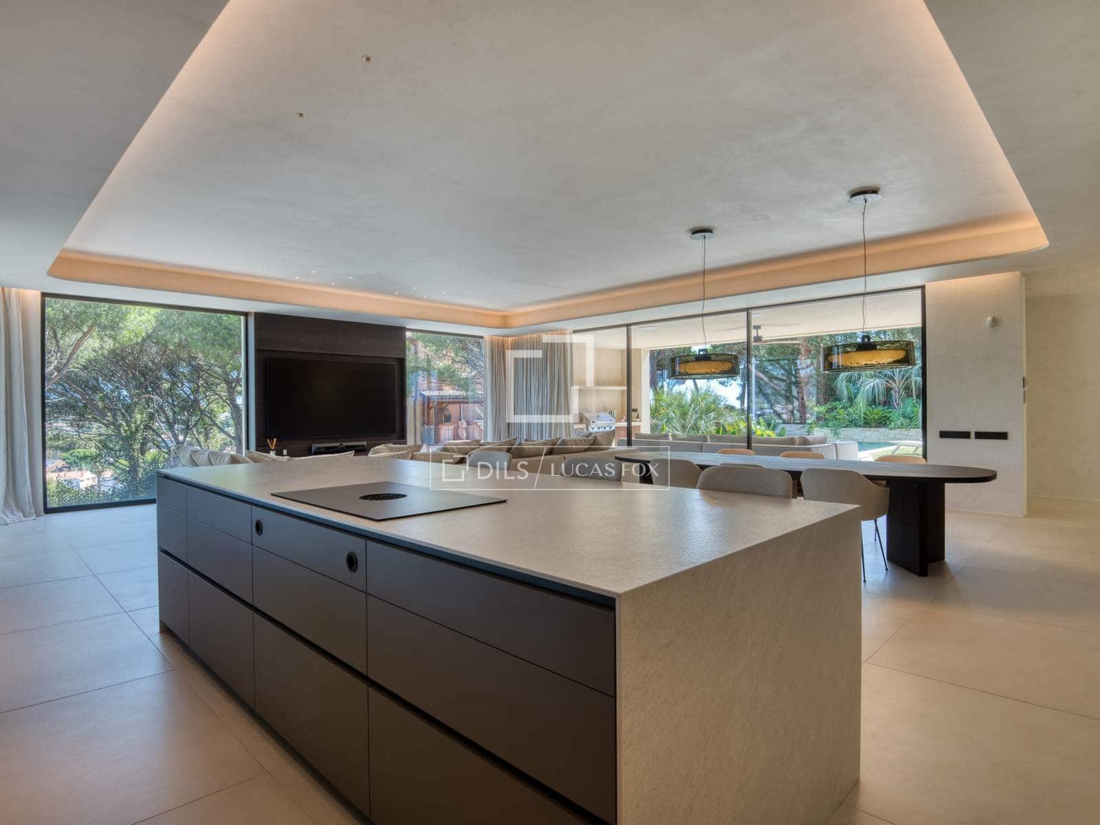 5 sypialnia Willa na sprzedaż w Sant Feliu de Guixols z basenem garażem - 2 950 000 € (Ref: 10085218)