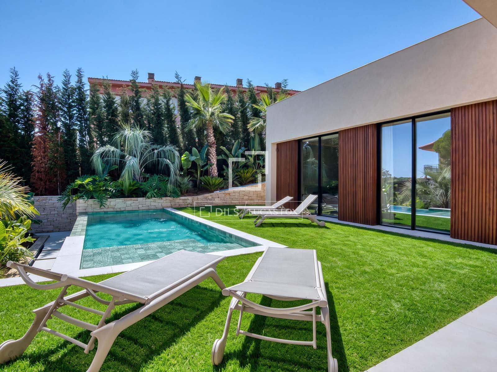 5 sypialnia Willa na sprzedaż w Sant Feliu de Guixols z basenem garażem - 2 950 000 € (Ref: 10085218)