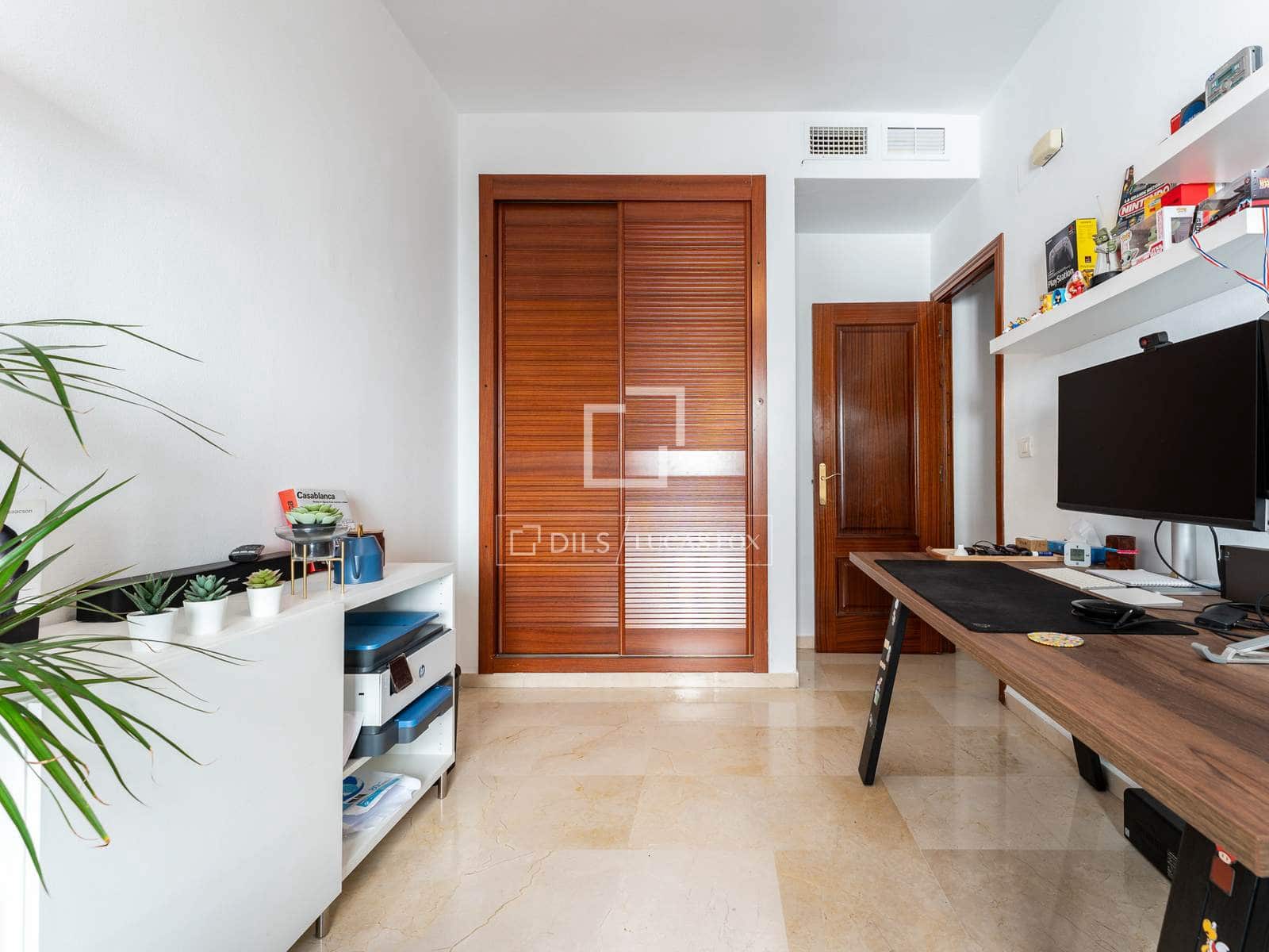 4 soverom Leilighet til salgs i Malaga by med garasje - € 1 090 000 (Ref: 10086514)