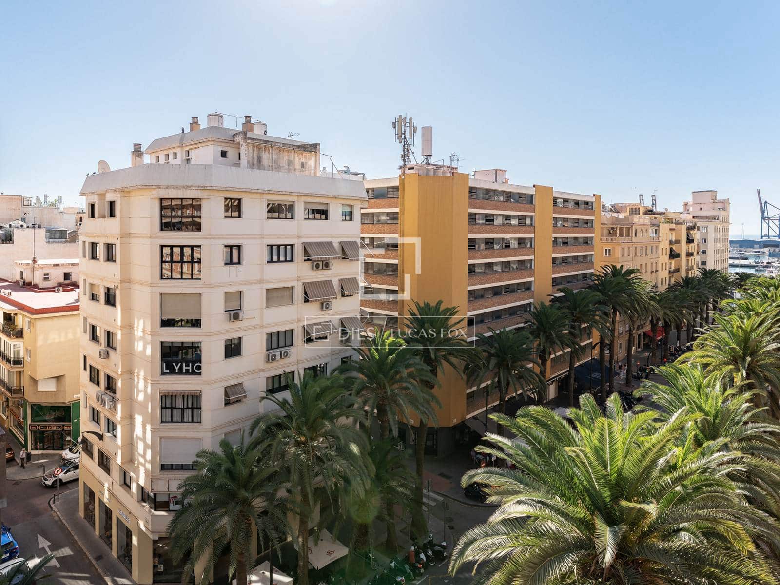 4 soverom Leilighet til salgs i Malaga by med garasje - € 1 090 000 (Ref: 10086514)