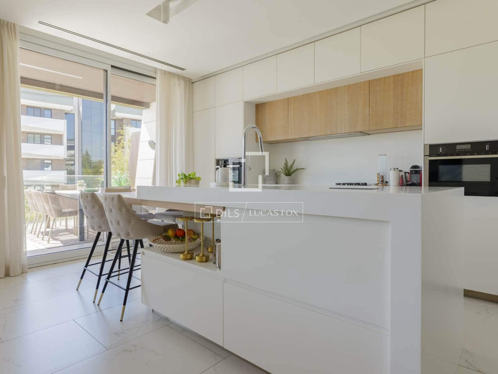 4 bedroom Apartment for rent in Pozuelo de Alarcon - € 5,500 (Ref: 10086515)