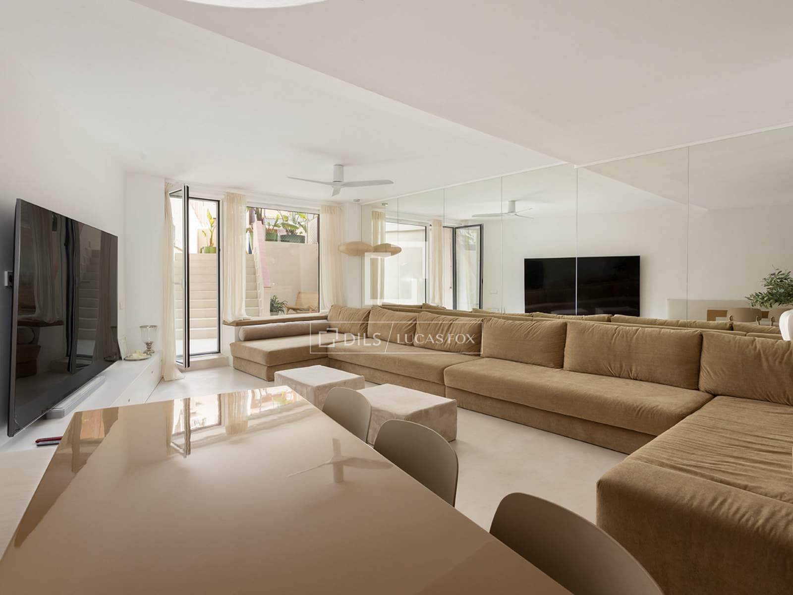 3 sypialnia Apartament na sprzedaż w Miasto Barcelona z garażem - 1 060 000 € (Ref: 10086729)