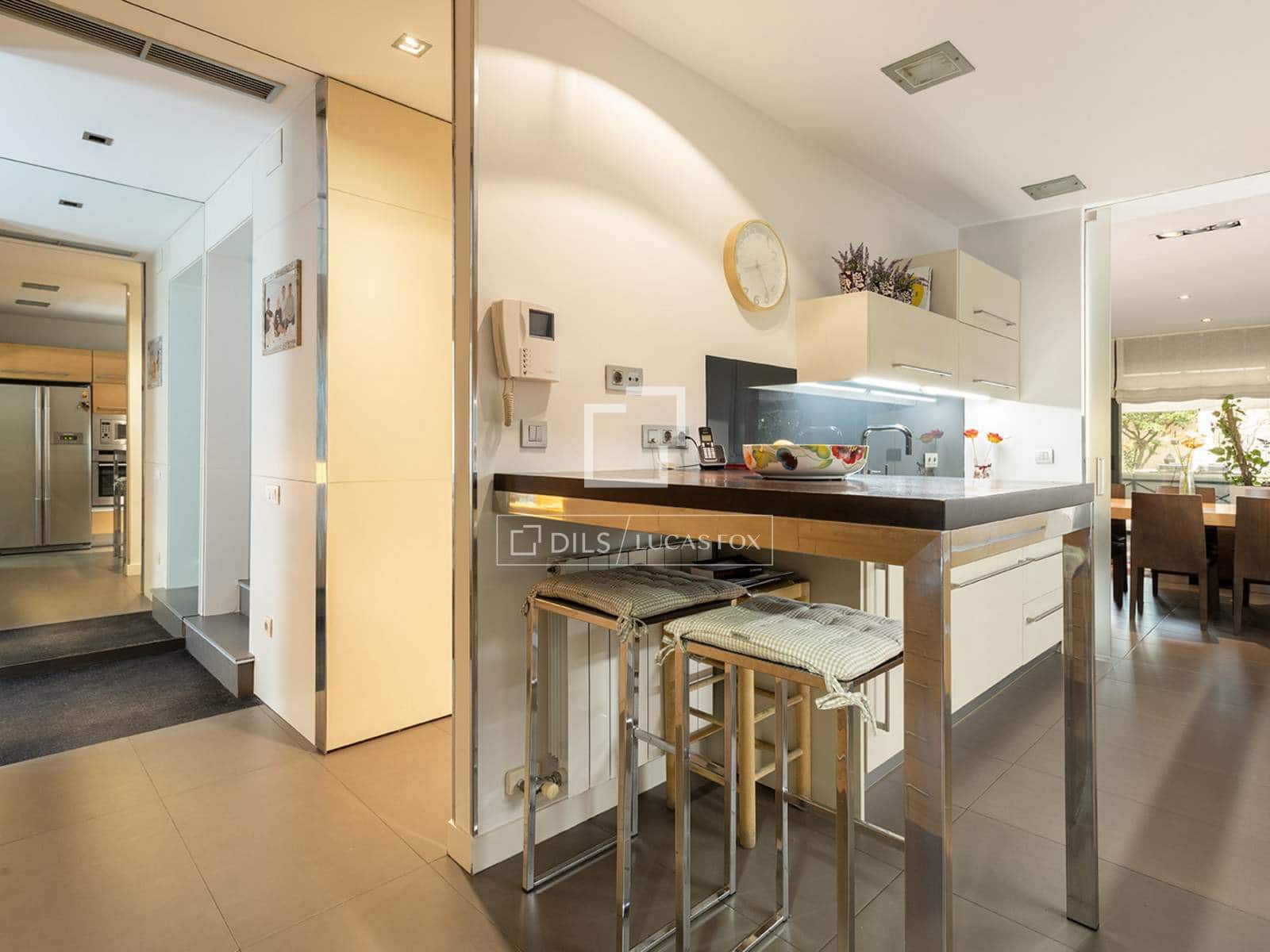 4 sypialnia Willa na sprzedaż w Miasto Barcelona - 1 690 000 € (Ref: 10086730)
