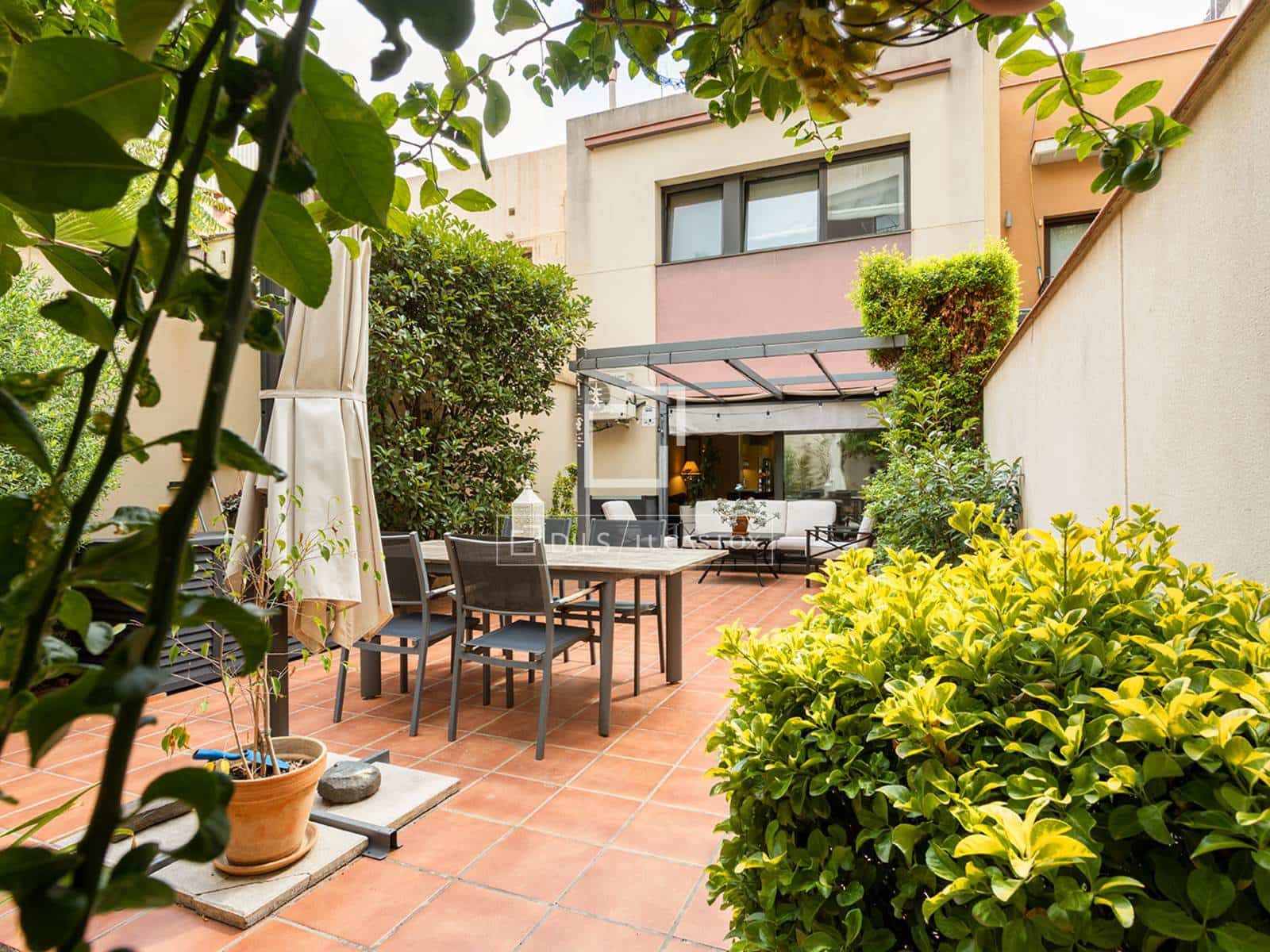 4 sypialnia Willa na sprzedaż w Miasto Barcelona - 1 690 000 € (Ref: 10086730)