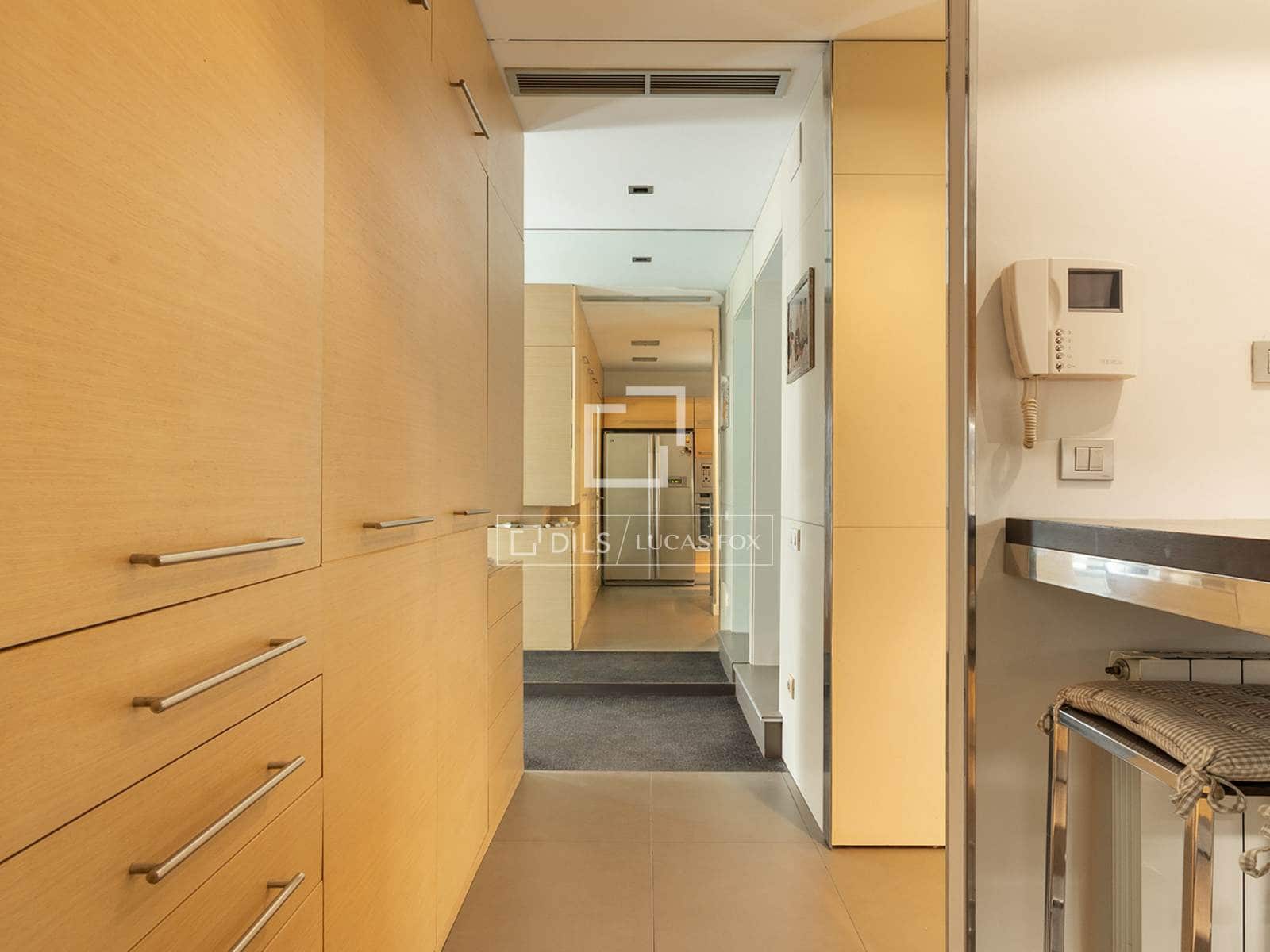 4 sypialnia Willa na sprzedaż w Miasto Barcelona - 1 690 000 € (Ref: 10086730)