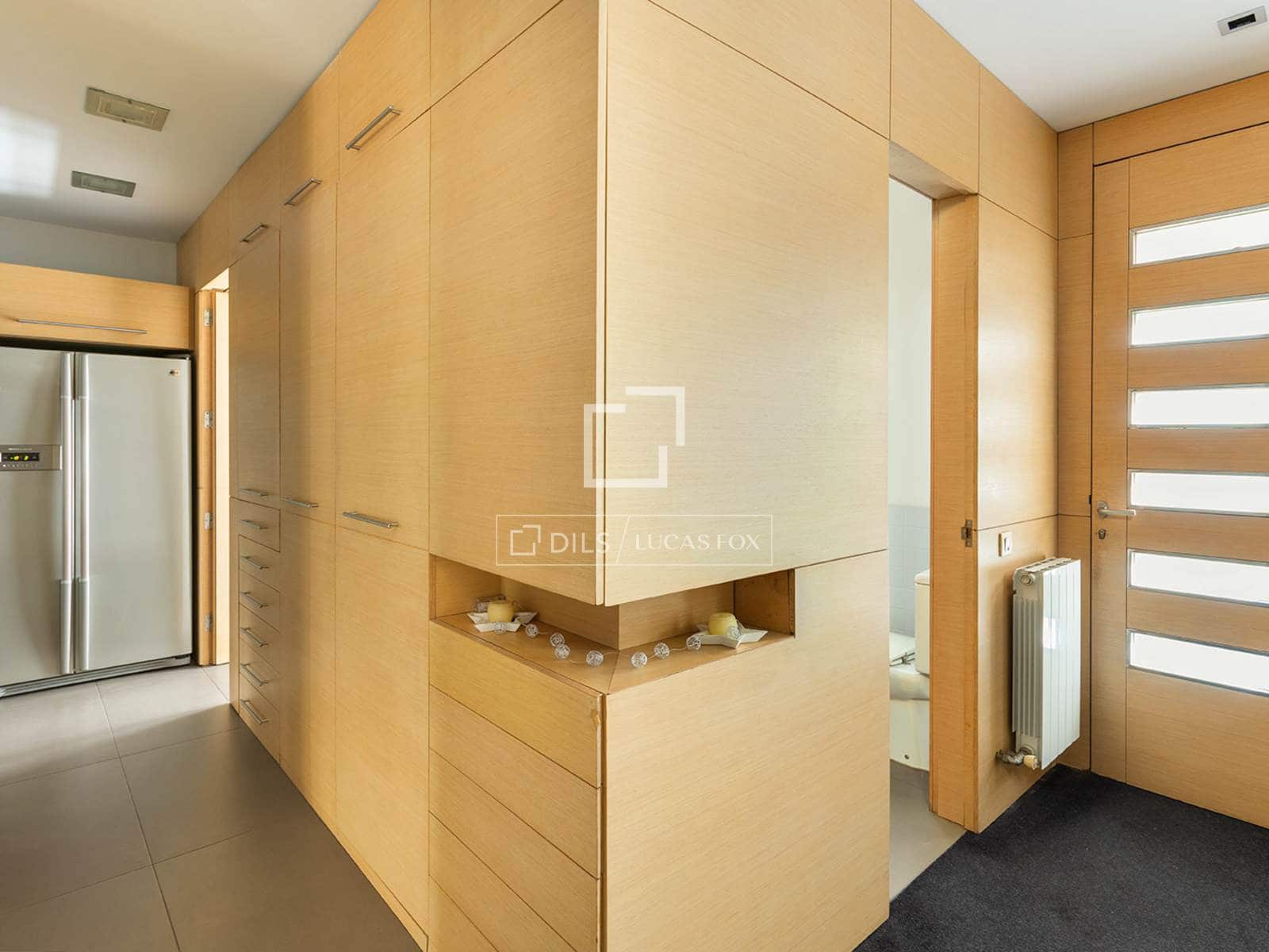 4 sypialnia Willa na sprzedaż w Miasto Barcelona - 1 690 000 € (Ref: 10086730)