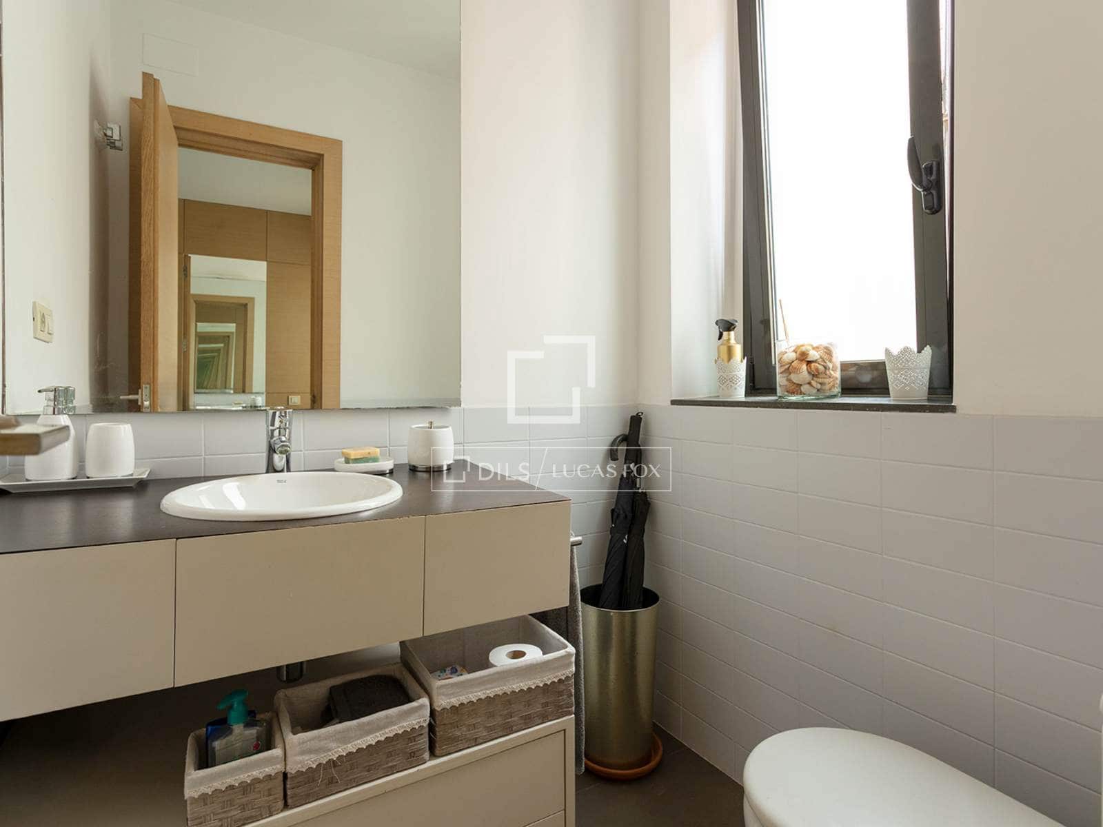 4 sypialnia Willa na sprzedaż w Miasto Barcelona - 1 690 000 € (Ref: 10086730)