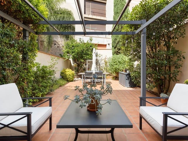 4 sypialnia Willa na sprzedaż w Miasto Barcelona - 1 690 000 € (Ref: 10086730)