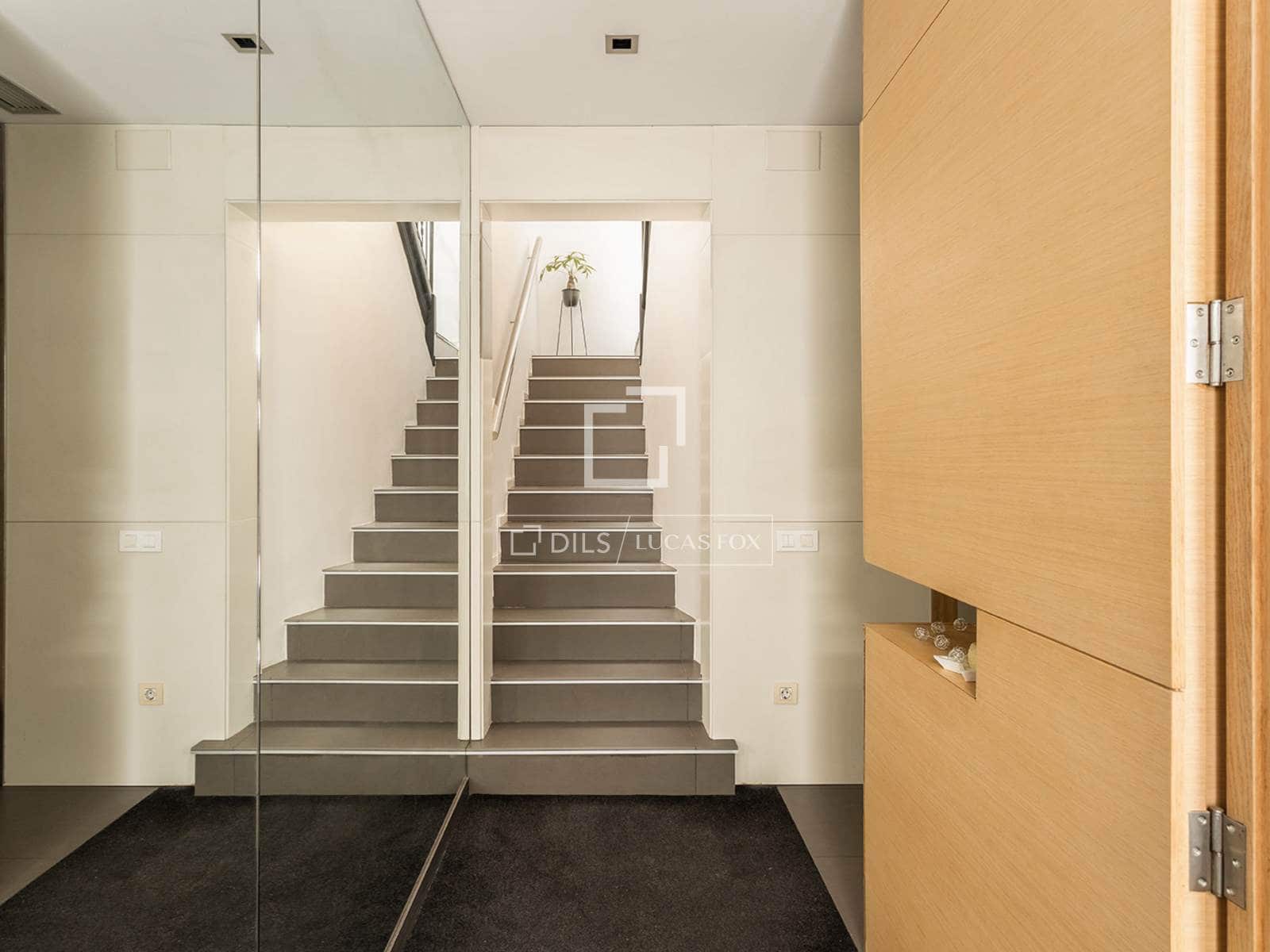 4 sypialnia Willa na sprzedaż w Miasto Barcelona - 1 690 000 € (Ref: 10086730)