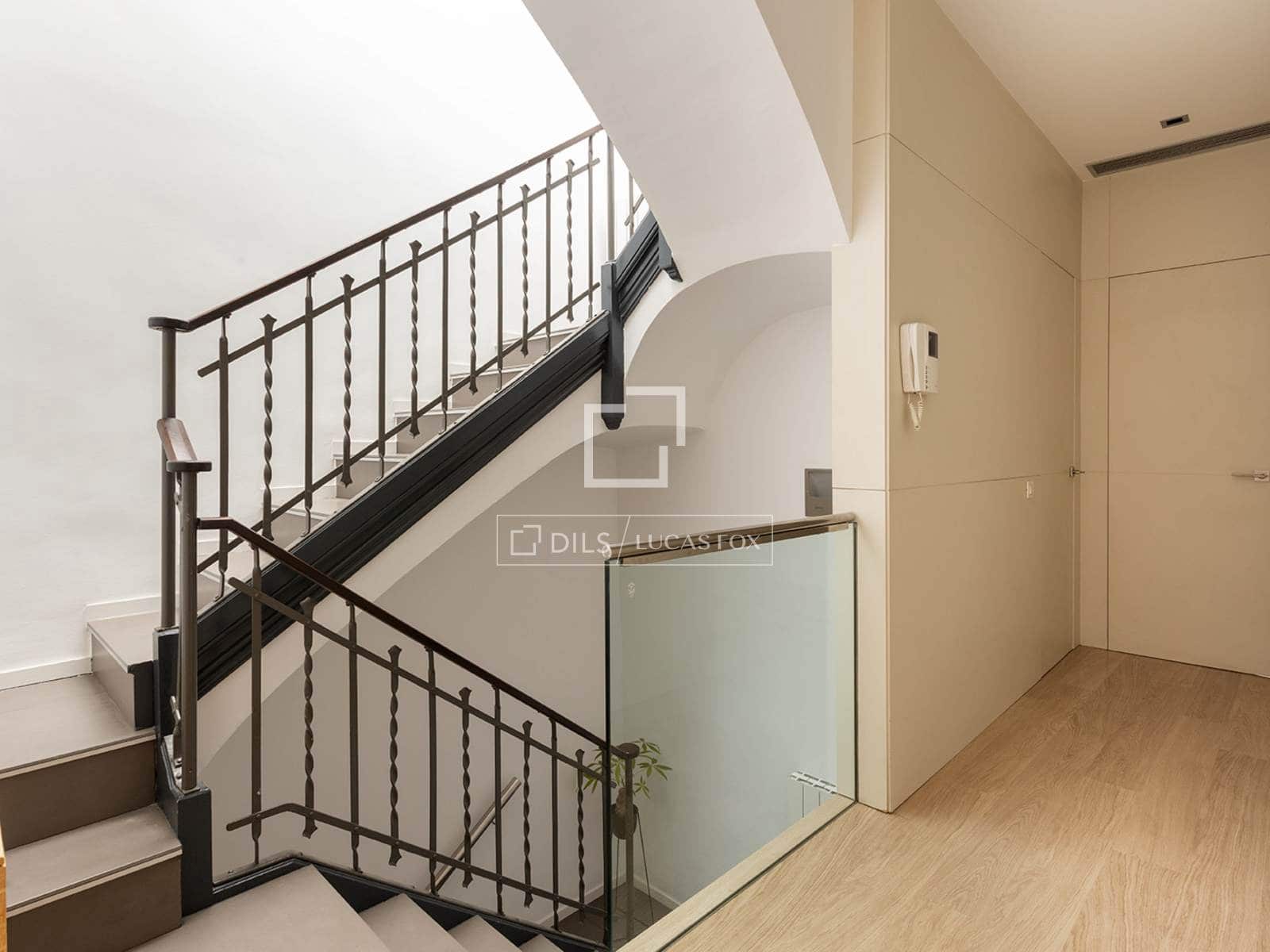 4 sypialnia Willa na sprzedaż w Miasto Barcelona - 1 690 000 € (Ref: 10086730)