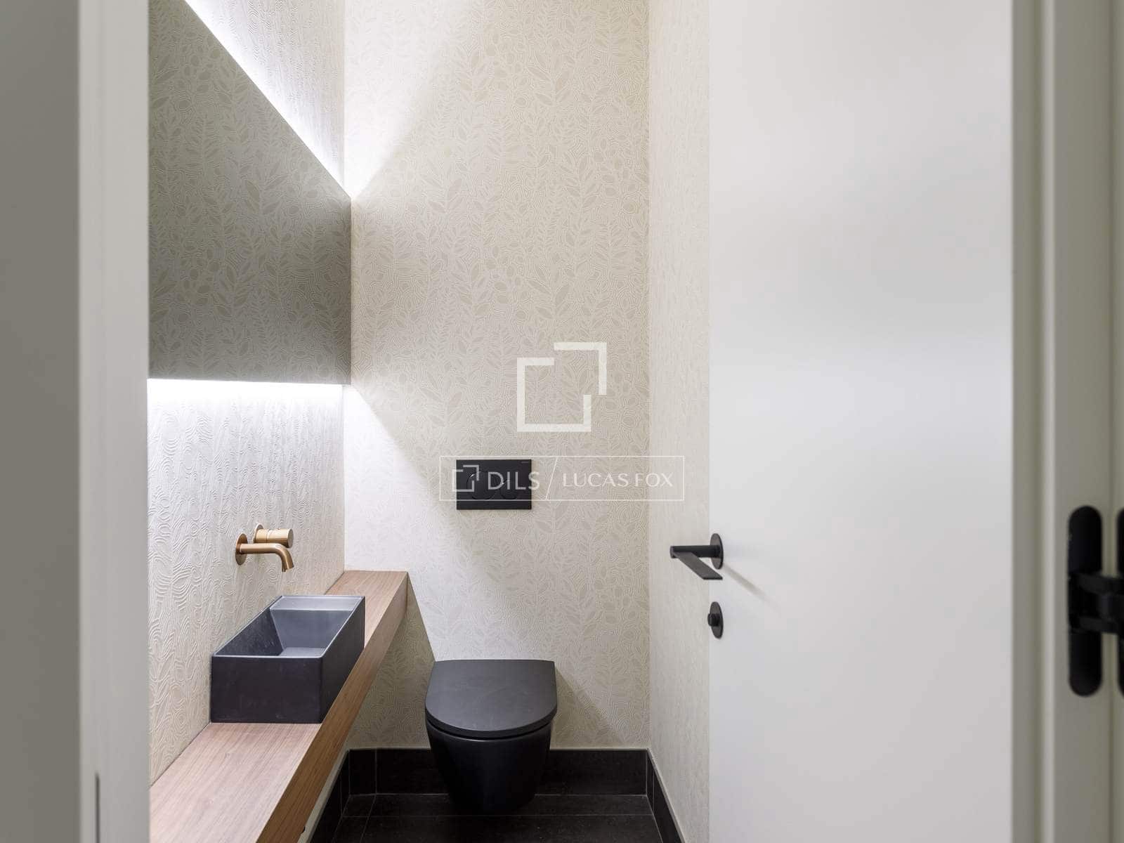 3 quarto Apartamento para arrendar em Madrid cidade com piscina - 8 500 € (Ref: 10086731)