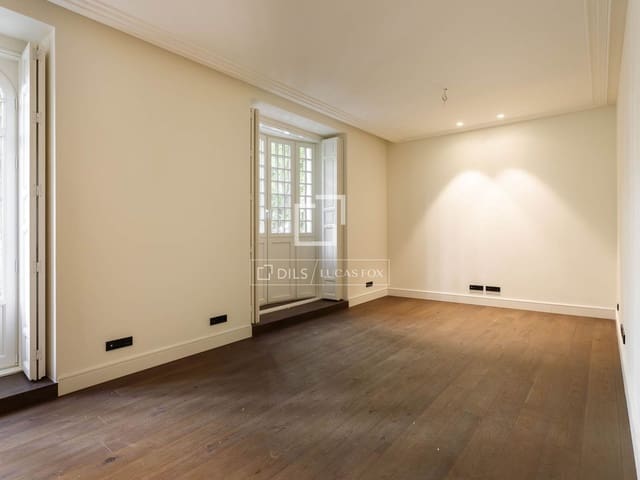 3 quarto Apartamento para arrendar em Lista, Madrid cidade com piscina - 8 500 € (Ref: 10086731)