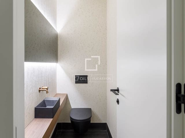 3 quarto Apartamento para arrendar em Lista, Madrid cidade com piscina - 8 500 € (Ref: 10086731)