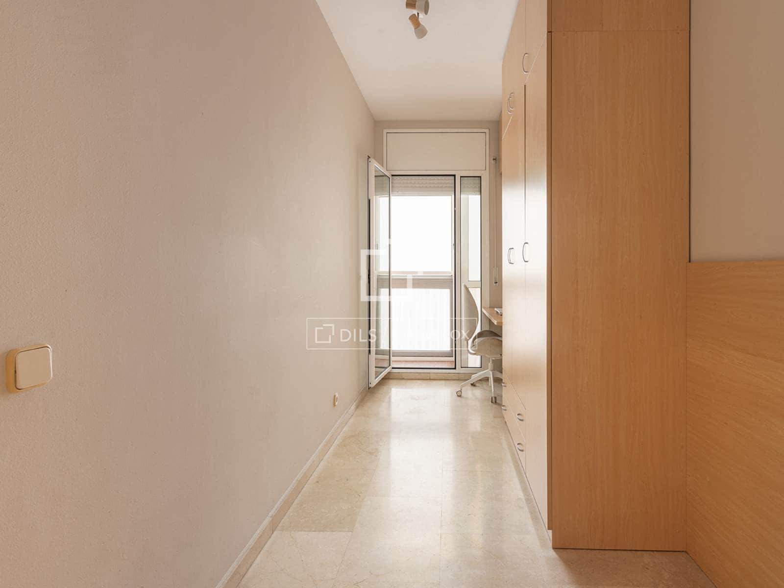 2 slaapkamer Appartement te koop in Barcelona stad met garage - € 500.000 (Ref: 10086732)