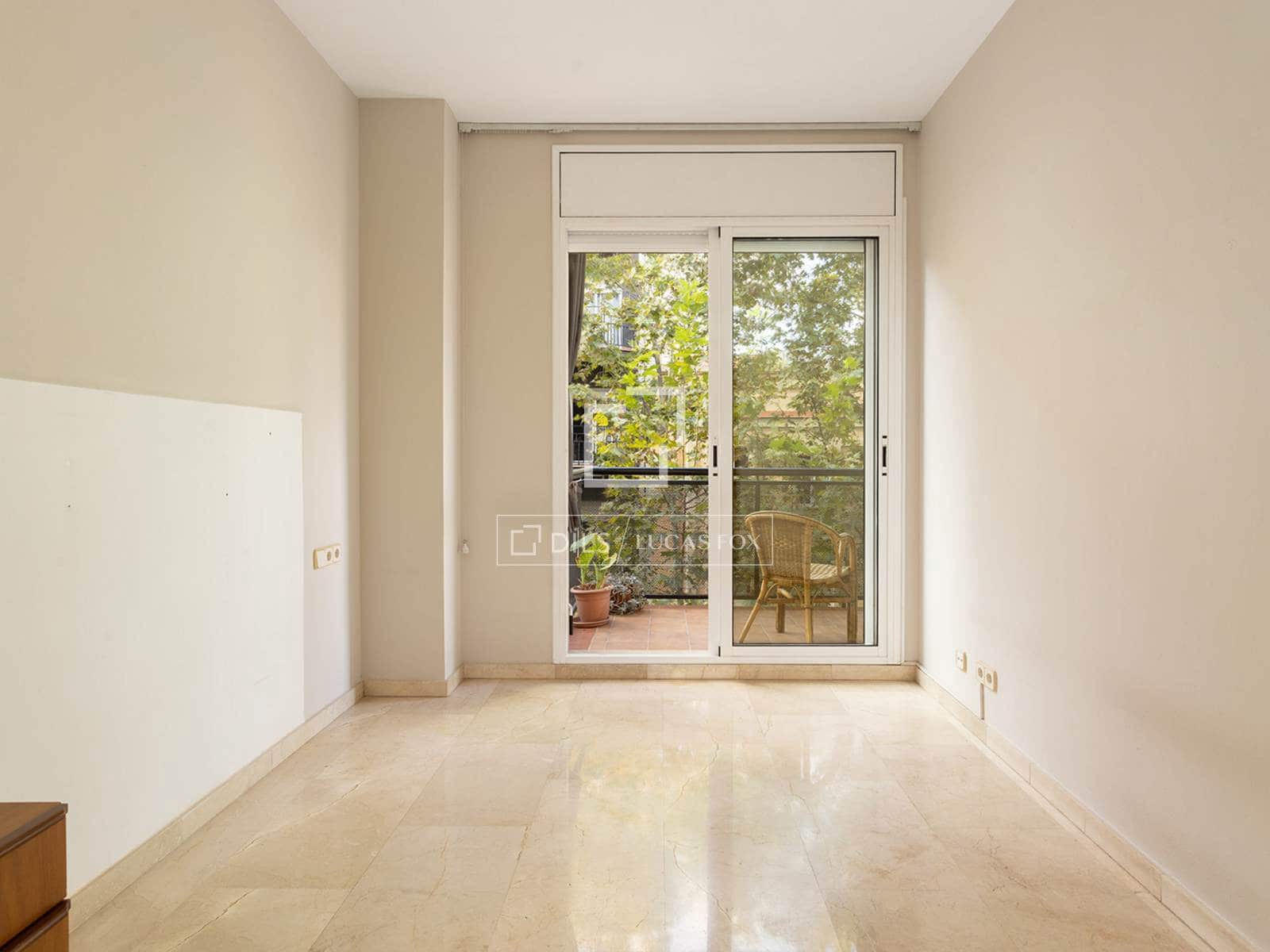 2 slaapkamer Appartement te koop in Barcelona stad met garage - € 500.000 (Ref: 10086732)