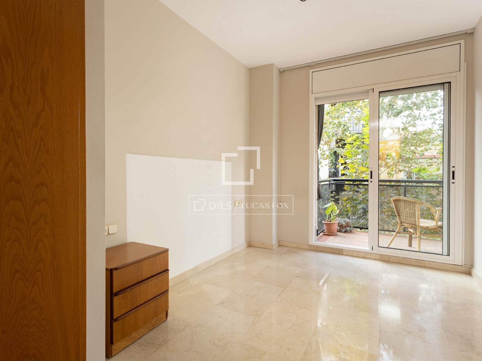 2 slaapkamer Appartement te koop in Barcelona stad met garage - € 500.000 (Ref: 10086732)