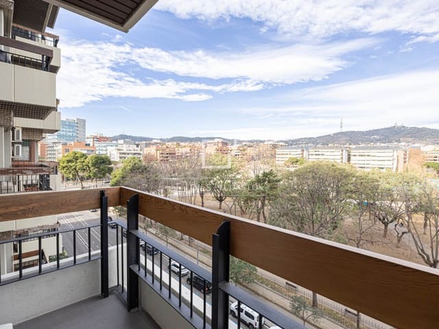 5 sypialnia Apartament na sprzedaż w Miasto Barcelona z garażem - 2 600 000 € (Ref: 10086733)
