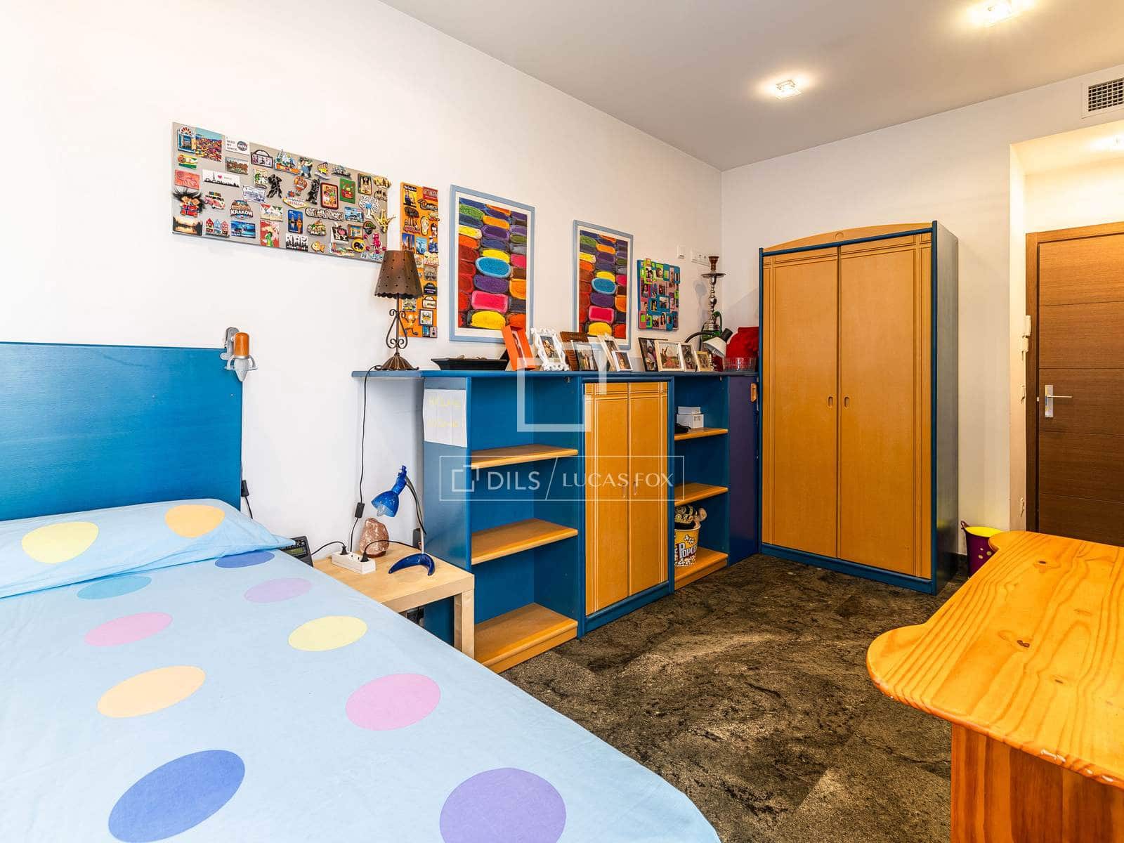 4 soverom Penthouse til salgs i Madrid by med garasje - € 1 495 000 (Ref: 10086734)