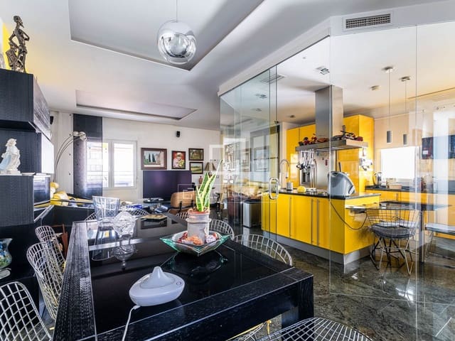 4 soverom Penthouse til salgs i Rios Rosas, Madrid by med garasje - € 1 495 000 (Ref: 10086734)