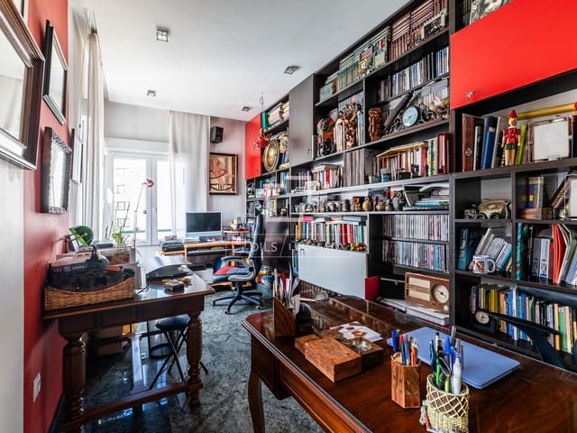 4 soverom Penthouse til salgs i Rios Rosas, Madrid by med garasje - € 1 495 000 (Ref: 10086734)