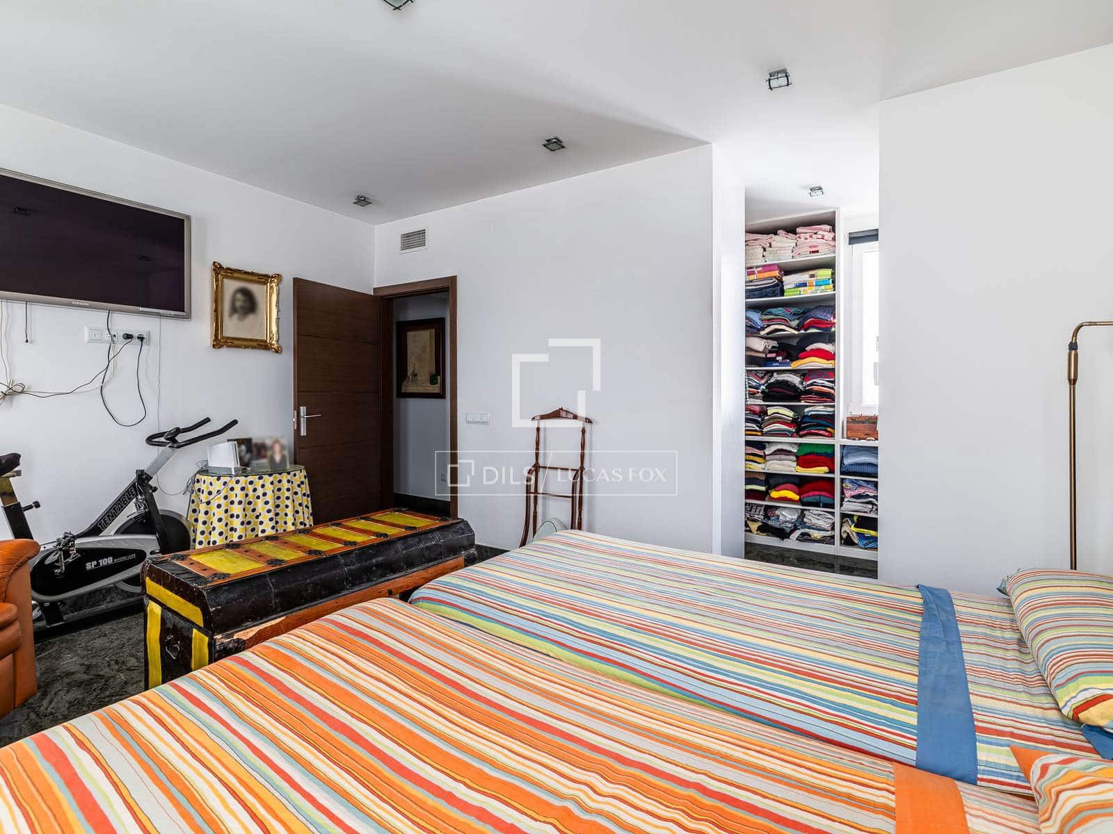 4 soverom Penthouse til salgs i Madrid by med garasje - € 1 495 000 (Ref: 10086734)