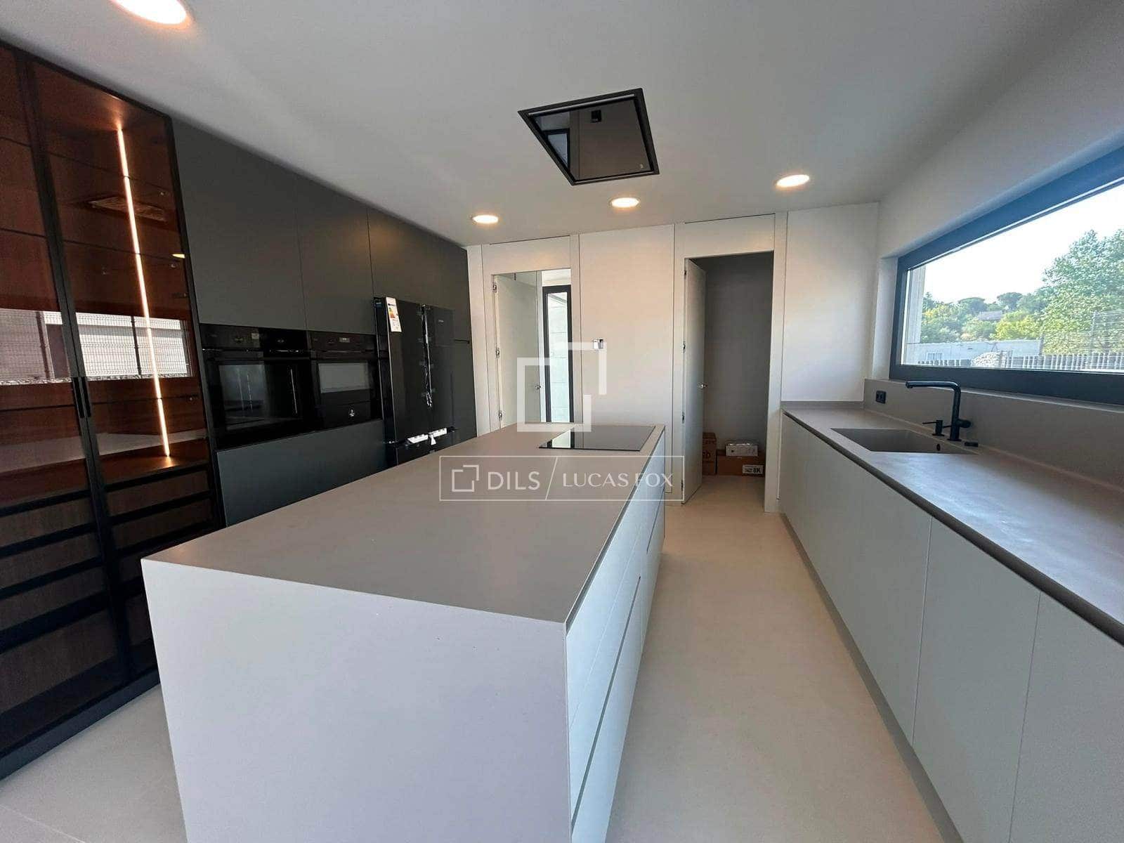 4 camera da letto Finca/Casa di Campagna da affittare in Majadahonda con piscina garage - 6.000 € (Rif: 10086735)