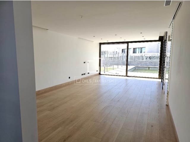 4 slaapkamer Finca/Landhuis te huur in Majadahonda met zwembad garage - € 6.000 (Ref: 10086735)