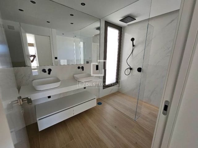 4 slaapkamer Finca/Landhuis te huur in Majadahonda met zwembad garage - € 6.000 (Ref: 10086735)