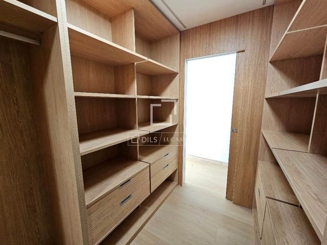 4 slaapkamer Finca/Landhuis te huur in Majadahonda met zwembad garage - € 6.000 (Ref: 10086735)