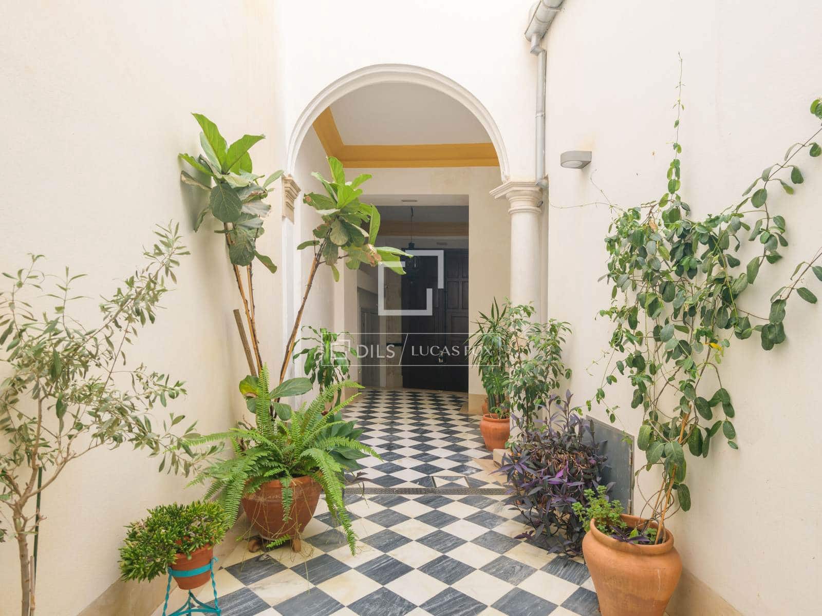 5 sovrum Takvåning till salu i Malaga stad med garage - 1 600 000 € (Ref: 10088610)