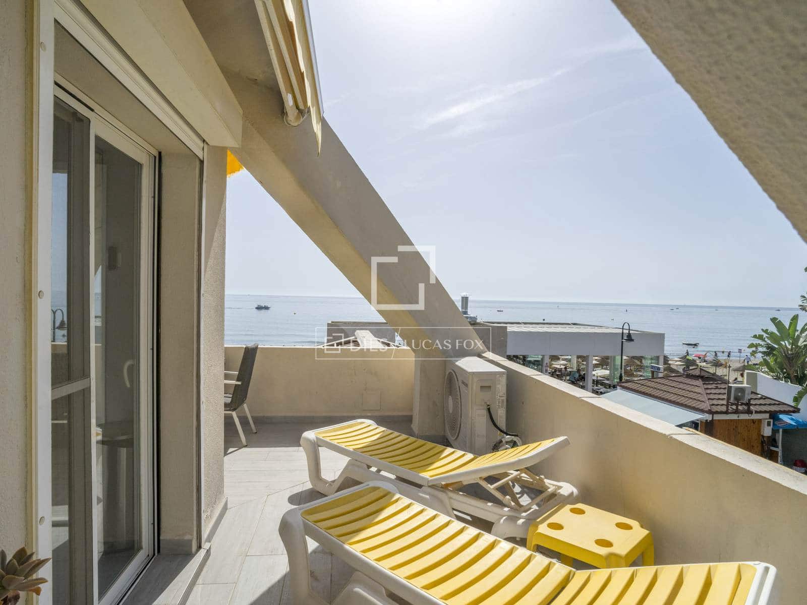 Apartamento de 2 habitaciones en Torremolinos en venta con piscina garaje - 695.000 € (Ref: 10088611)