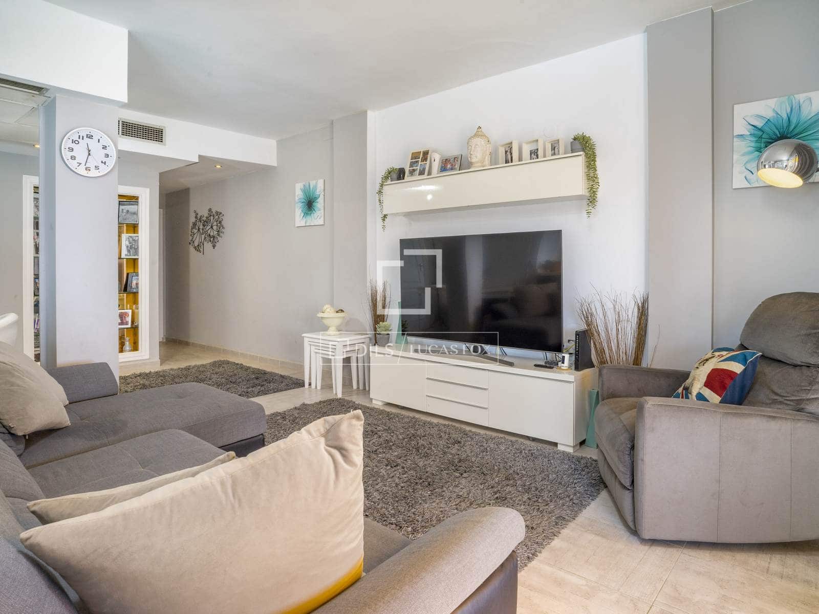 Apartamento de 2 habitaciones en Torremolinos en venta con piscina garaje - 695.000 € (Ref: 10088611)