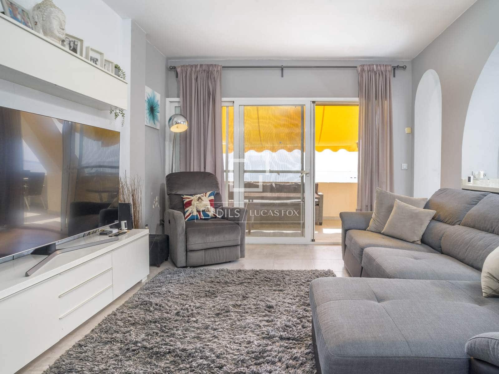 Apartamento de 2 habitaciones en Torremolinos en venta con piscina garaje - 695.000 € (Ref: 10088611)