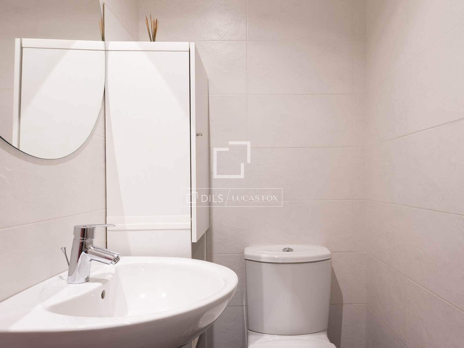 4 bedroom Penthouse for sale in Sanxenxo with garage - € 757,000 (Ref: 10088612)