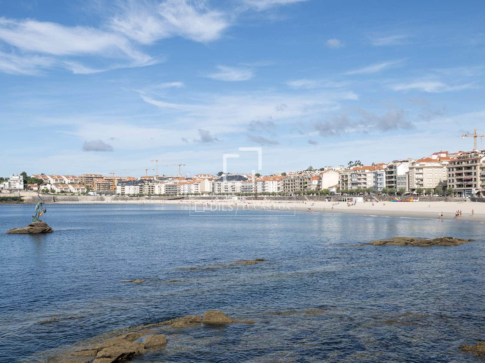 4 bedroom Penthouse for sale in Sanxenxo with garage - € 757,000 (Ref: 10088612)