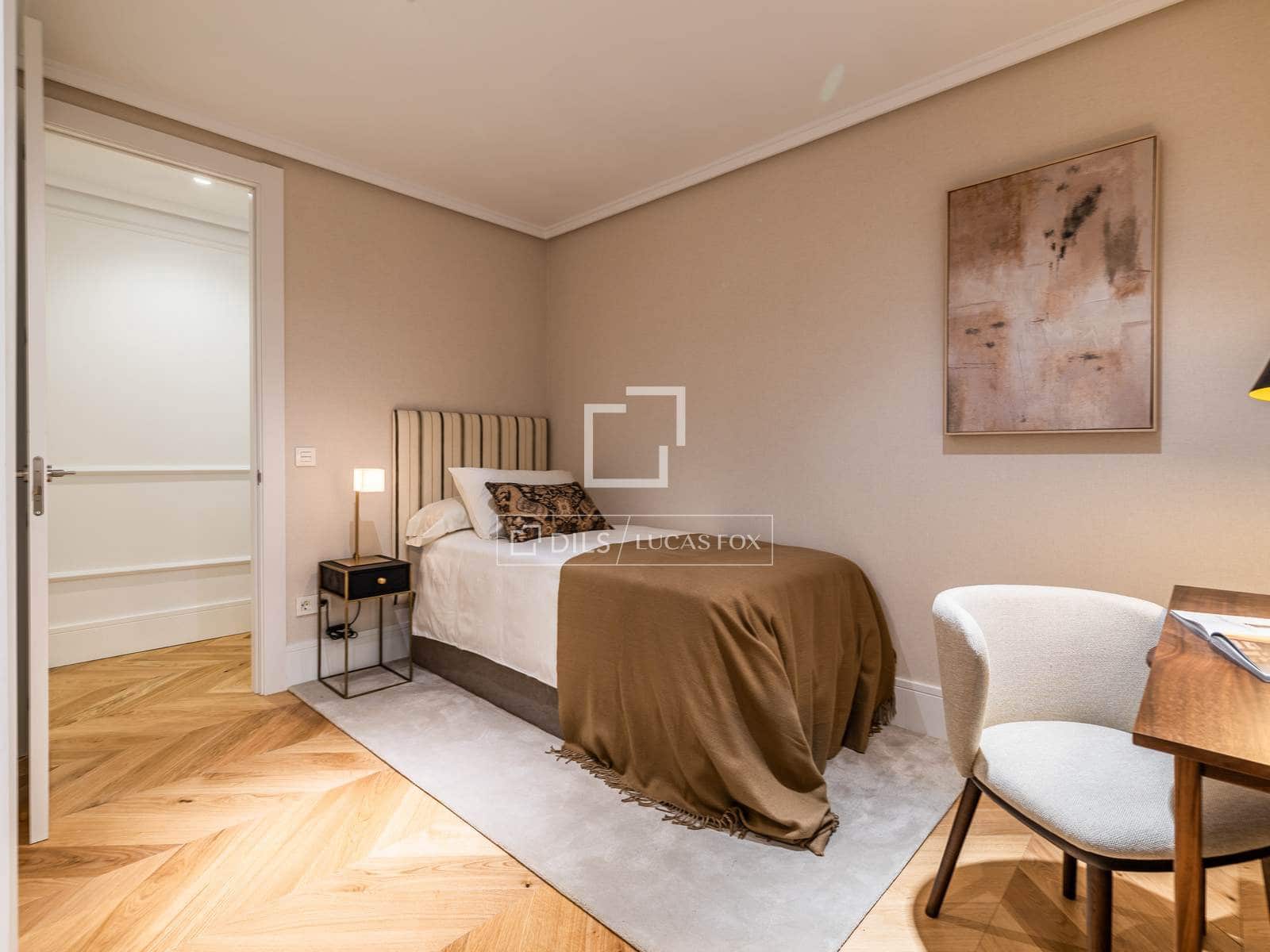 3 sypialnia Apartament na sprzedaż w Miasto Madryt z garażem - 3 050 000 € (Ref: 10088615)