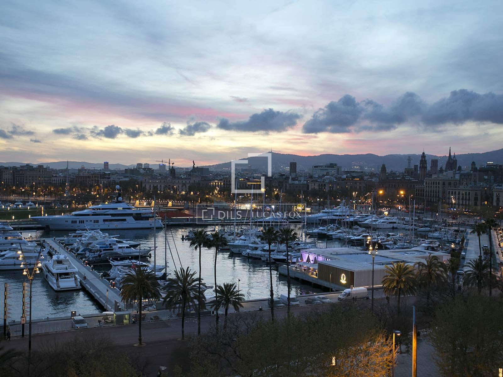 2 sovrum Takvåning till salu i Barcelona stad - 1 800 000 € (Ref: 10088616)