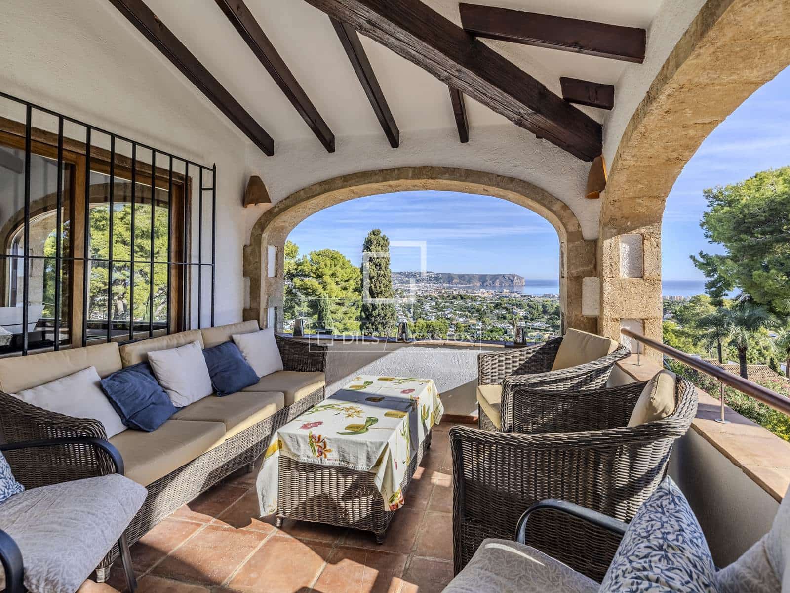 Chalet de 5 habitaciones en Javea / Xàbia en venta con piscina garaje - 1.195.000 € (Ref: 10088618)