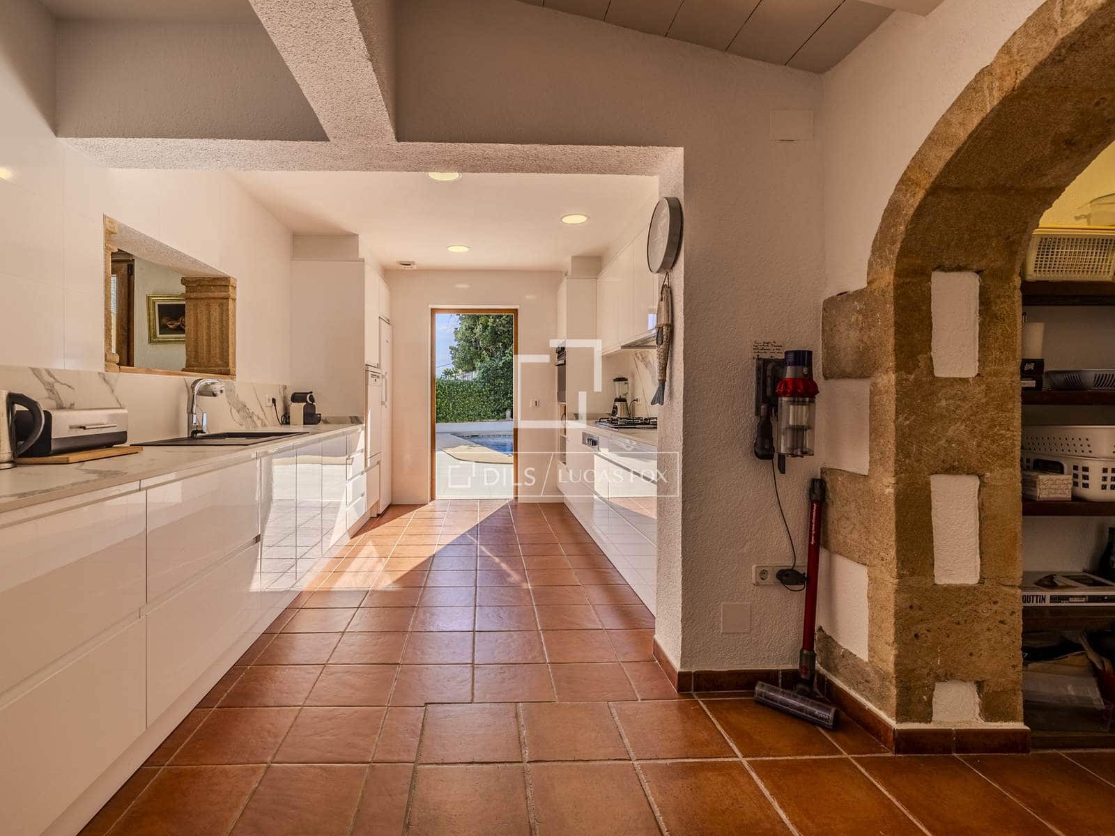 Chalet de 5 habitaciones en Javea / Xàbia en venta con piscina garaje - 1.195.000 € (Ref: 10088618)