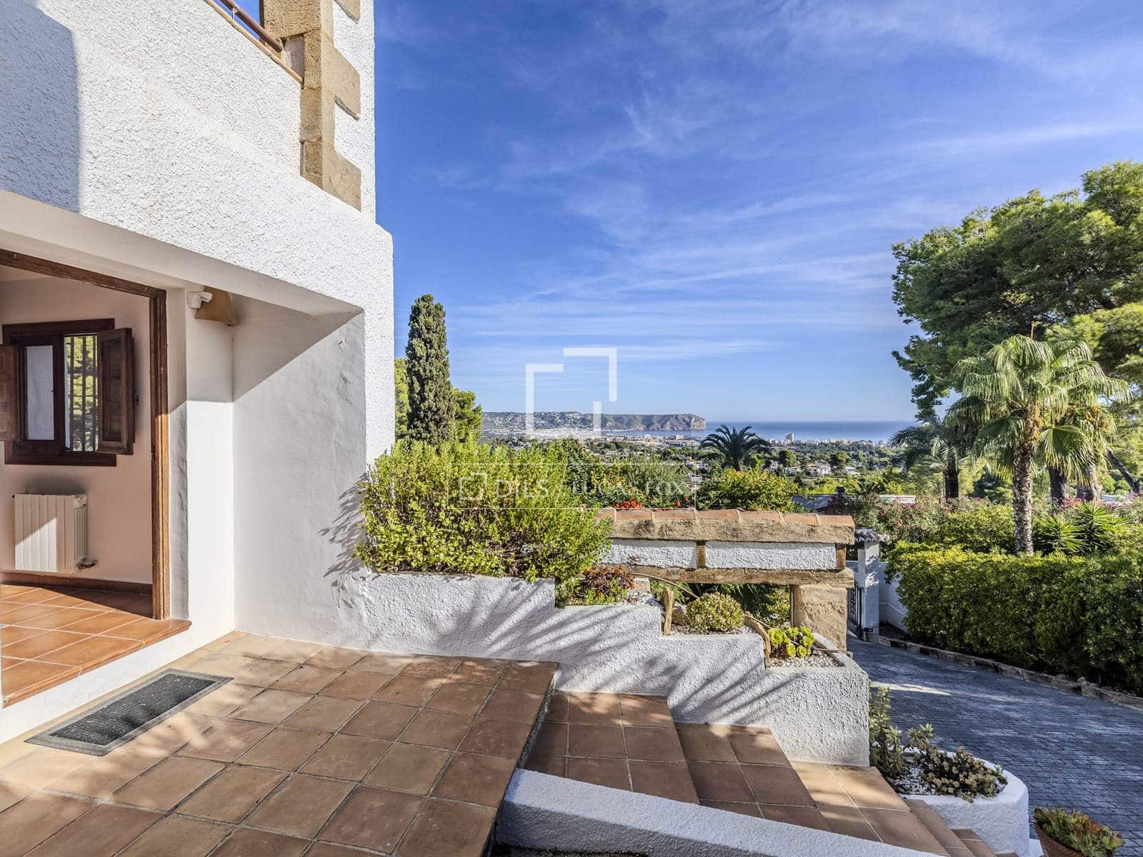 Chalet de 5 habitaciones en Javea / Xàbia en venta con piscina garaje - 1.195.000 € (Ref: 10088618)