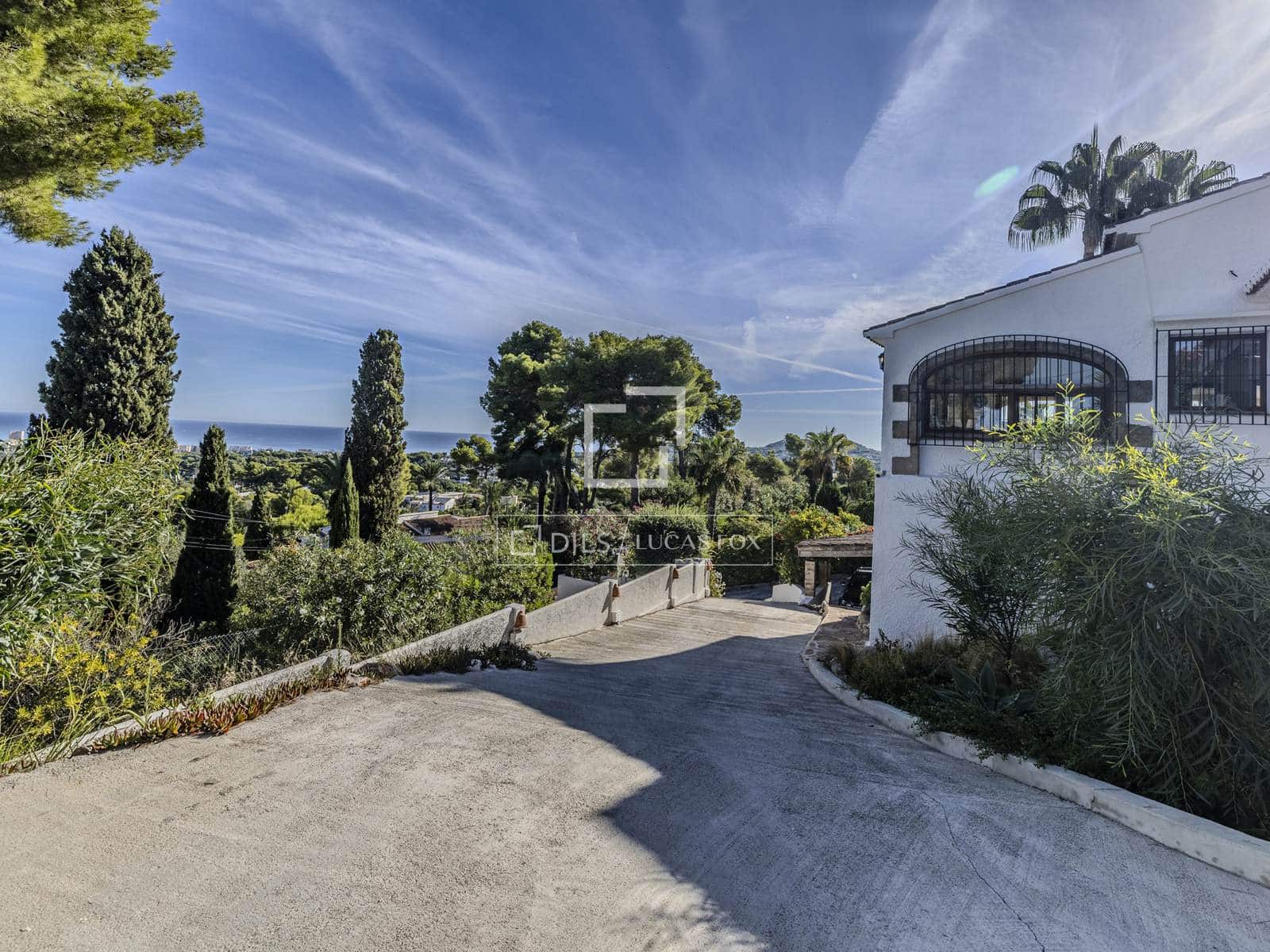 Chalet de 5 habitaciones en Javea / Xàbia en venta con piscina garaje - 1.195.000 € (Ref: 10088618)