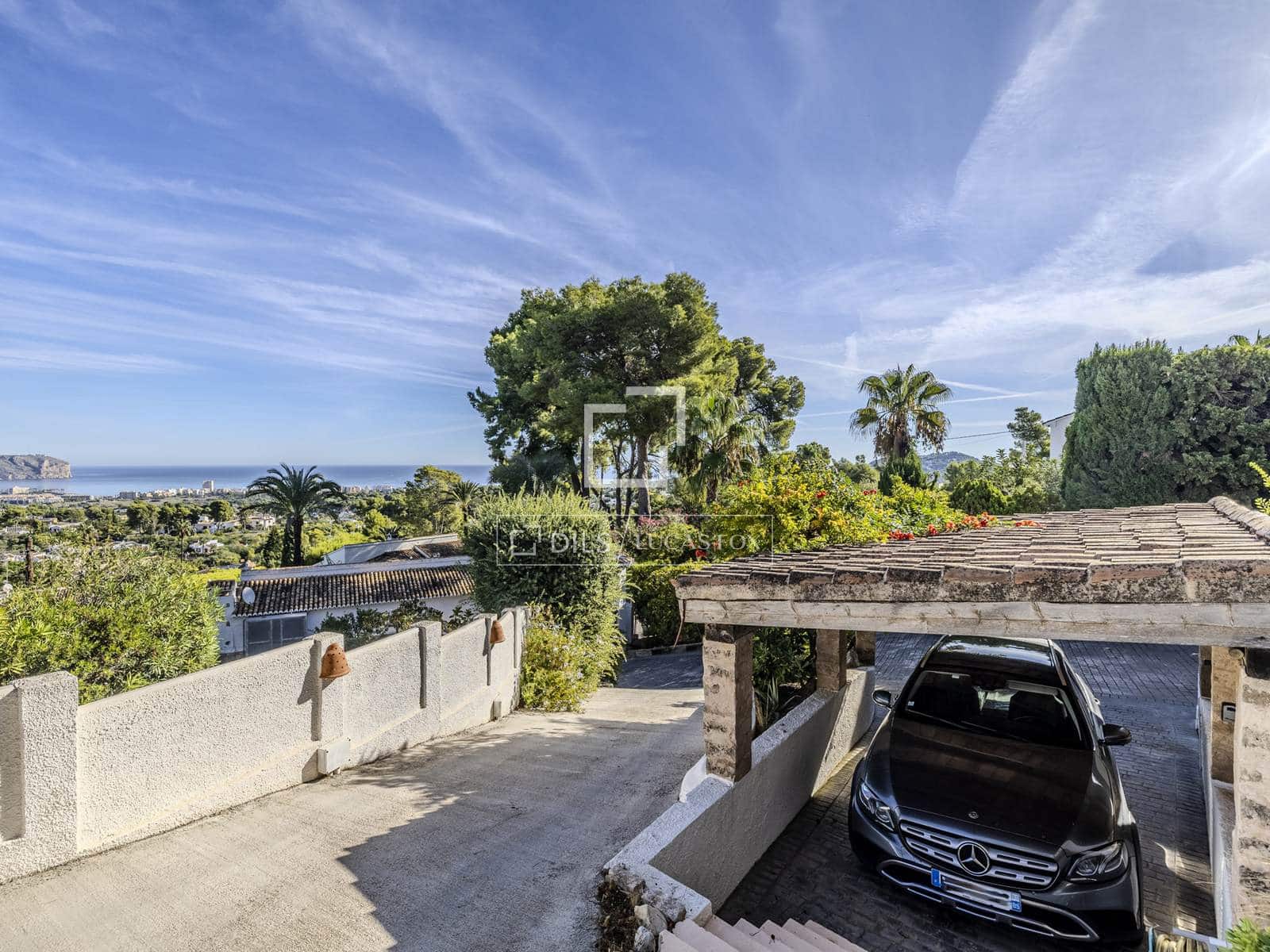 Chalet de 5 habitaciones en Javea / Xàbia en venta con piscina garaje - 1.195.000 € (Ref: 10088618)