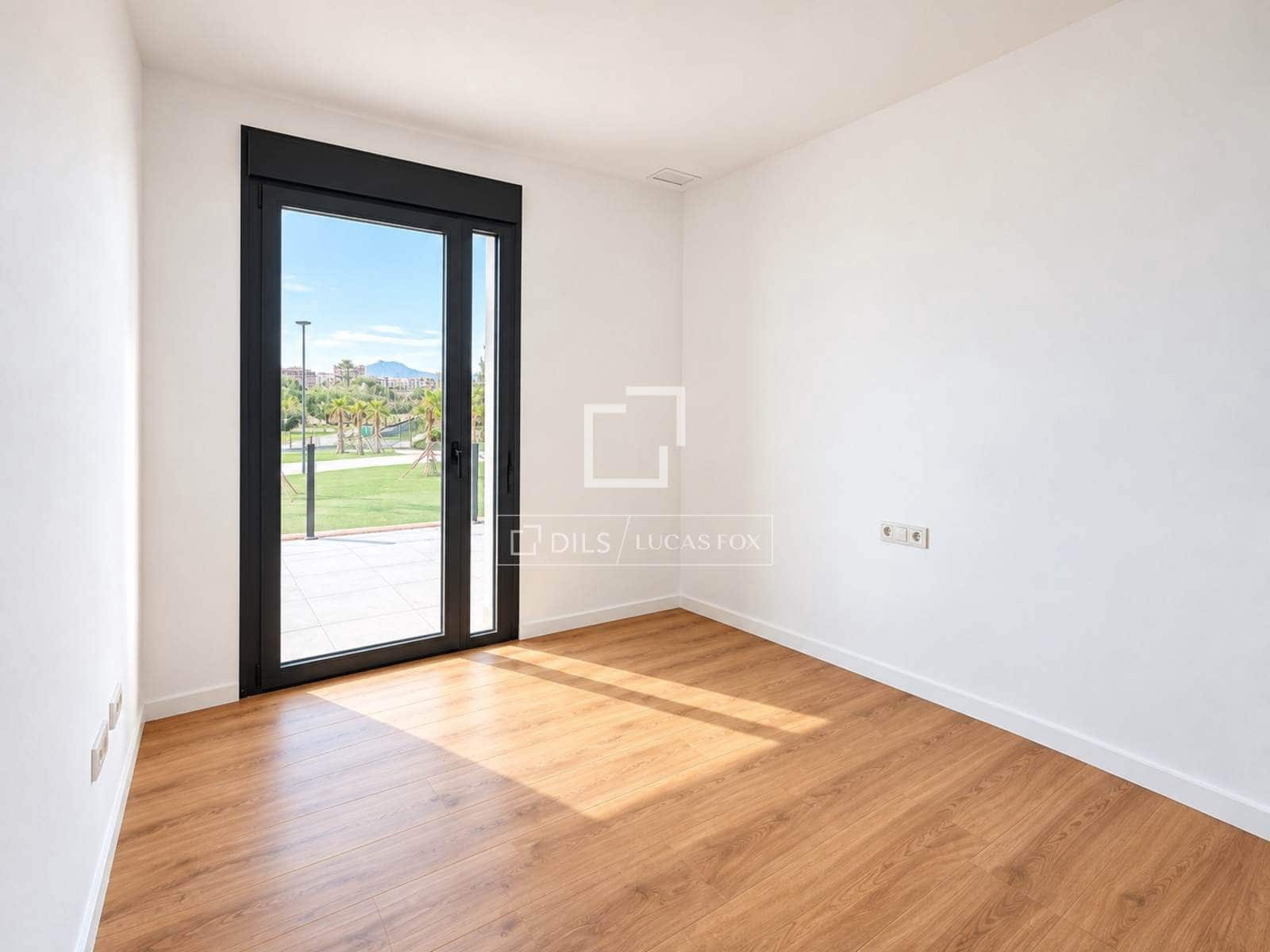 3 bedroom Apartment for sale in Alicante / Alacant city with pool garage - € 480,000 (Ref: 10089990)